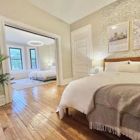 شقة بيتسبرغ  في The Warhola Bloomfield By Luxe Pgh المظهر الخارجي الصورة
