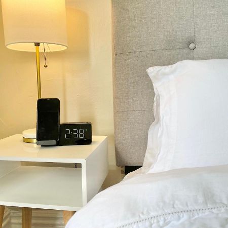 شقة بيتسبرغ  في The Warhola Bloomfield By Luxe Pgh المظهر الخارجي الصورة