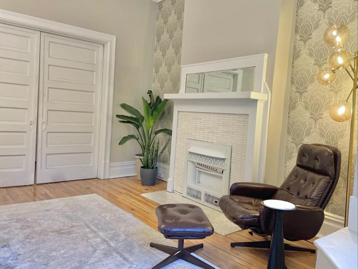 شقة بيتسبرغ  في The Warhola Bloomfield By Luxe Pgh المظهر الخارجي الصورة